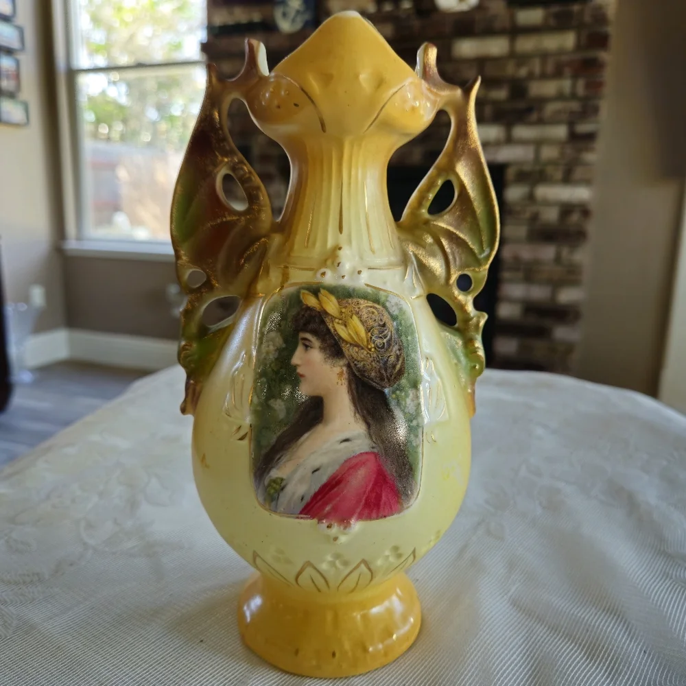 Antique ROYAL WETTINA vase Art Nouveau Style Decorative Circa Late 1800s